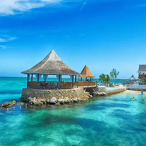 Seagarden Beach Бухта Монтего